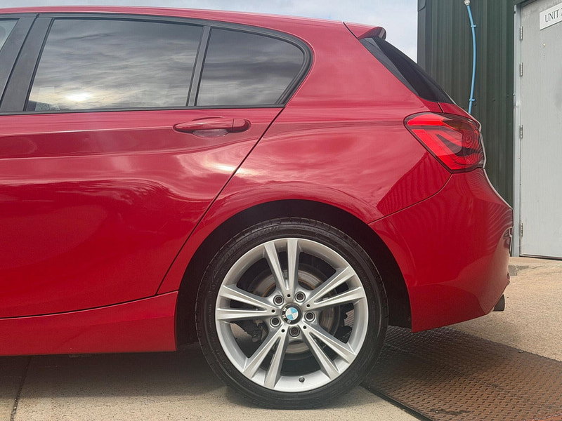 BMW 1 Series 1.6 120i Sport Auto Euro 6 (s/s) 5dr