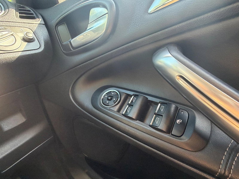 Ford S-Max 2.0 TDCi Titanium Powershift Euro 5 5dr