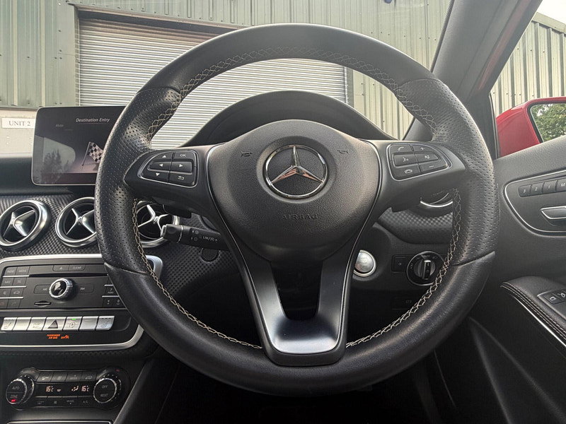 Mercedes-Benz A Class 1.6 A180 Sport Edition Plus 7G-DCT Euro 6 (s/s) 5dr