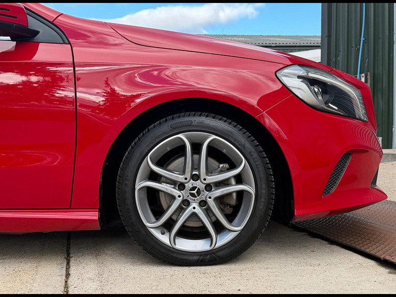 Mercedes-Benz A Class 1.6 A180 Sport Edition Plus 7G-DCT Euro 6 (s/s) 5dr