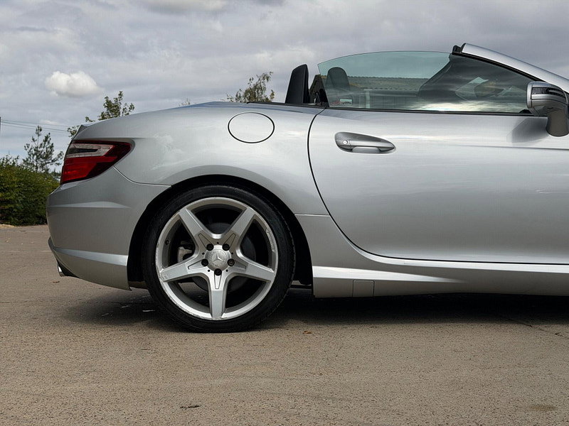 Mercedes-Benz SLK 2.1 SLK250 CDI BlueEfficiency AMG Sport G-Tronic+ Euro 5 (s/s) 2dr