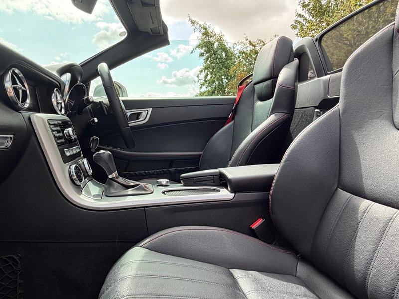 Mercedes-Benz SLK 2.1 SLK250 CDI BlueEfficiency AMG Sport G-Tronic+ Euro 5 (s/s) 2dr