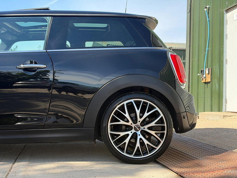 MINI Hatch 2.0 Cooper S Euro 6 (s/s) 3dr