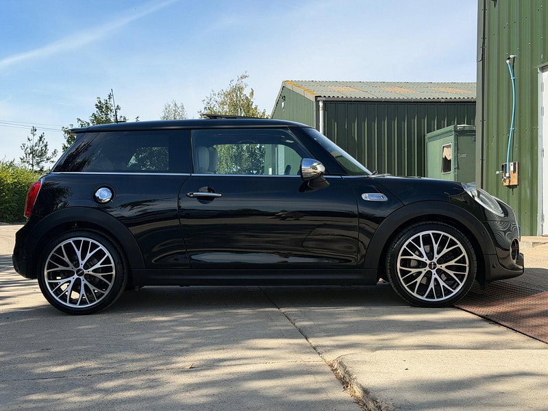 MINI Hatch 2.0 Cooper S Euro 6 (s/s) 3dr
