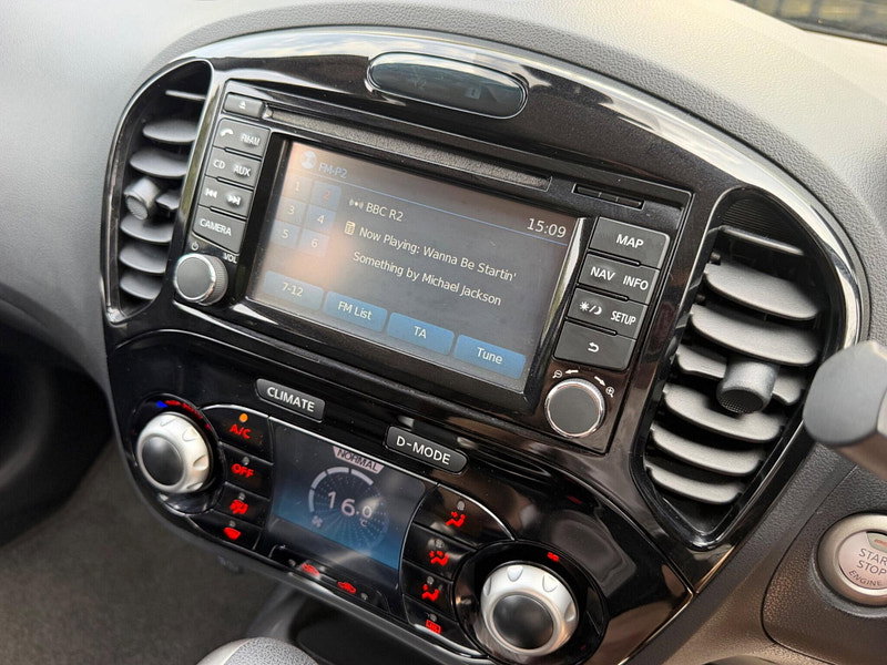 Nissan Juke 1.6 Tekna CVT Euro 5 5dr