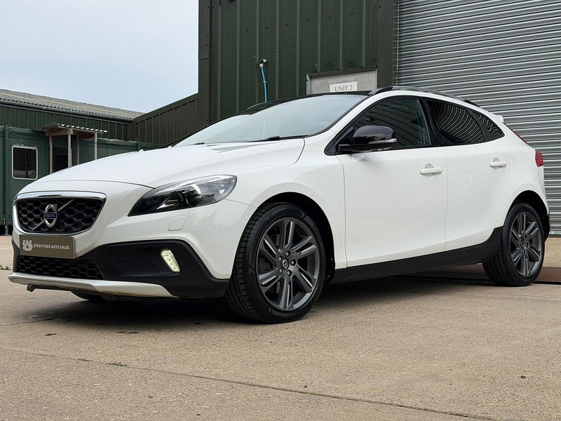 Volvo V40 Cross Country 2.0 D3 Lux Nav Geartronic Euro 5 (s/s) 5dr