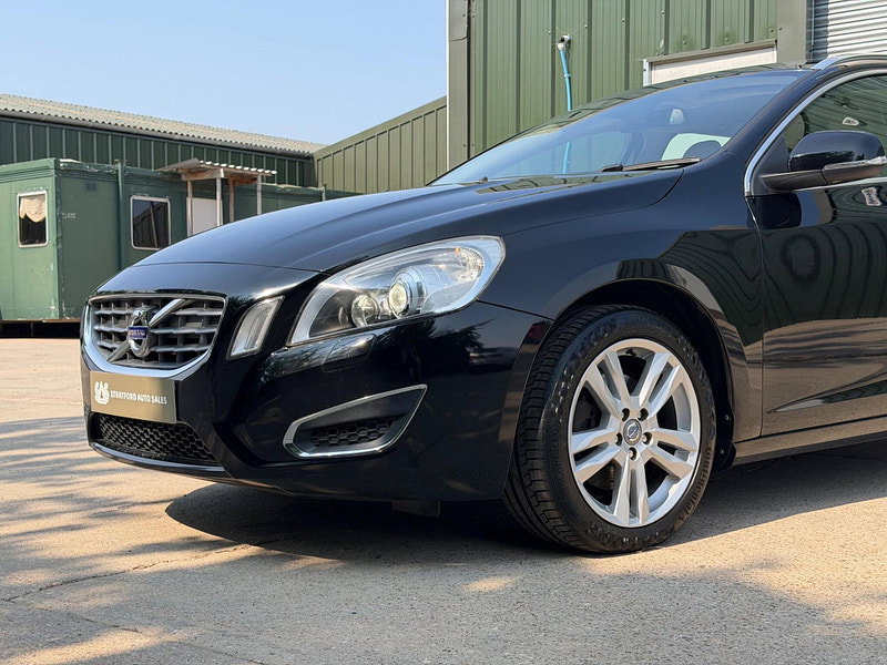 Volvo V60 1.6 D2 SE Lux Powershift Euro 5 (s/s) 5dr
