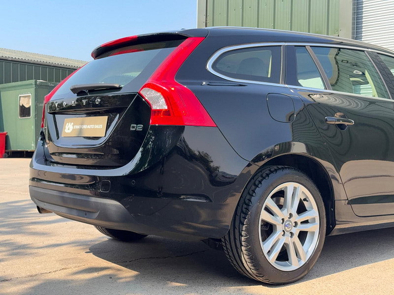 Volvo V60 1.6 D2 SE Lux Powershift Euro 5 (s/s) 5dr