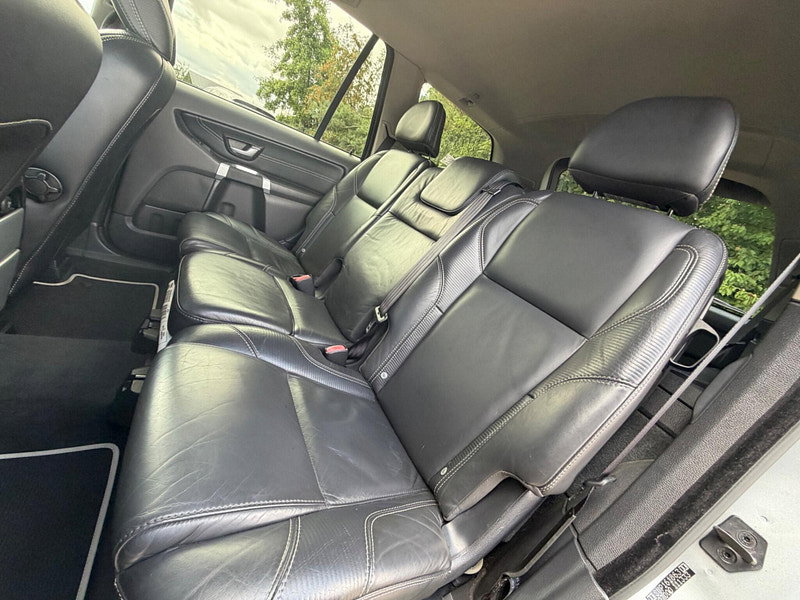 Volvo XC90 2.4 D5 R-Design Geartronic 4WD Euro 5 5dr