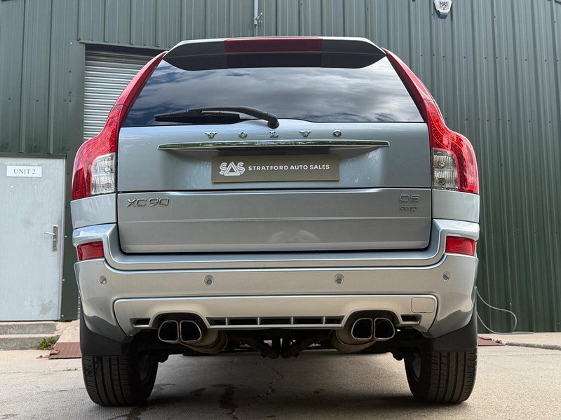Volvo XC90 2.4 D5 R-Design Geartronic 4WD Euro 5 5dr