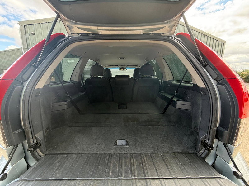 Volvo XC90 2.4 D5 R-Design Geartronic 4WD Euro 5 5dr