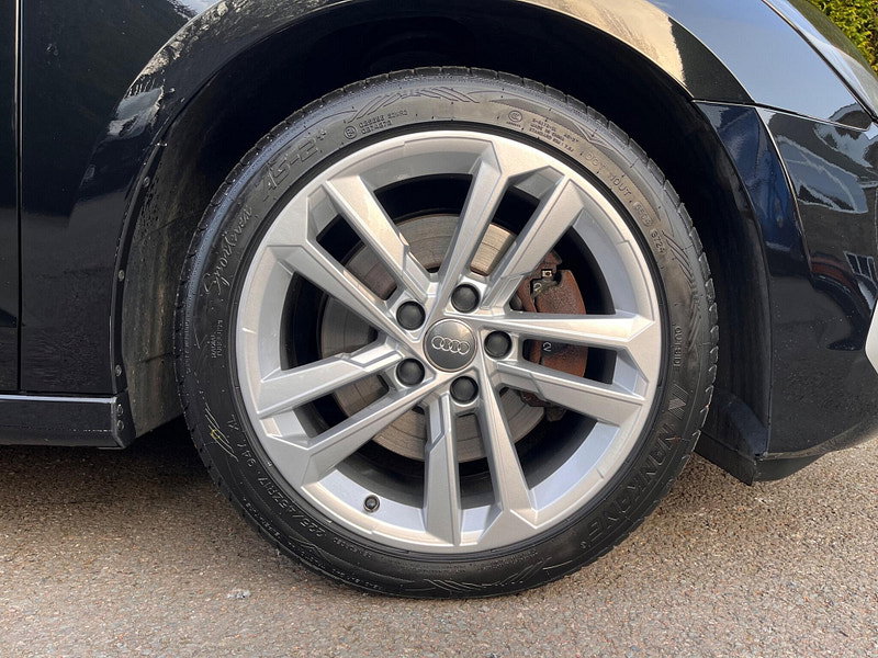 Audi A3 1.5 TFSI 35 Sport Saloon 4dr Petrol Manual Euro 6 (s/s) (150 ps)