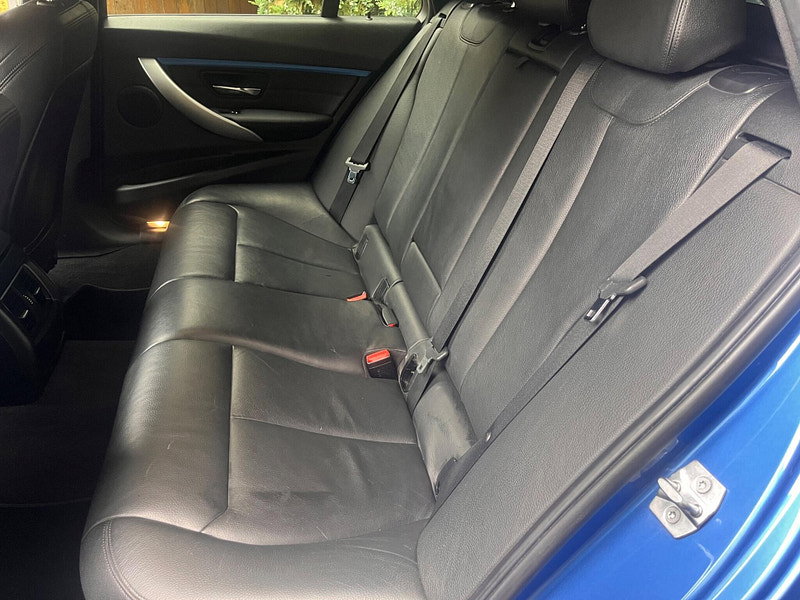BMW 3 Series 3.0 330d M Sport Touring Auto Euro 6 (s/s) 5dr
