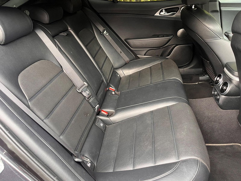 Kia Stinger 2.2 CRDi GT-Line S Gran Turismo Auto Euro 6 (s/s) 5dr