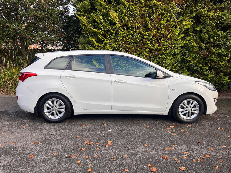 Hyundai I30 1.6 Active Tourer Euro 5 5dr