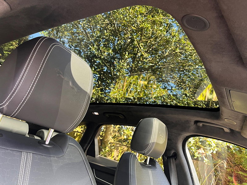 Jaguar F-PACE 2.0 D200 MHEV R-Dynamic HSE Auto AWD Euro 6 (s/s) 5dr