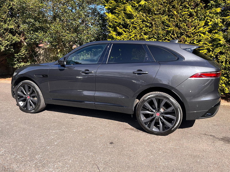 Jaguar F-PACE 2.0 D200 MHEV R-Dynamic HSE Auto AWD Euro 6 (s/s) 5dr