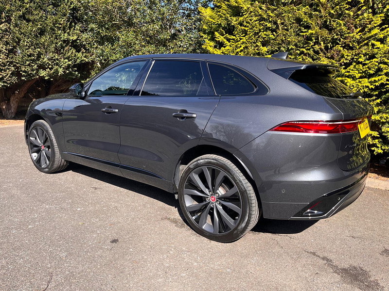 Jaguar F-PACE 2.0 D200 MHEV R-Dynamic HSE Auto AWD Euro 6 (s/s) 5dr