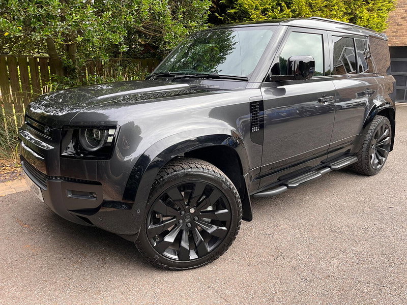 Land Rover DEFENDER 110 3.0 D250 MHEV X-Dynamic SE Hard Top SUV Auto 4WD MWB Euro 6 (s/s) 5dr