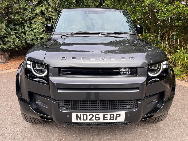 Land Rover DEFENDER 110 3.0 D250 MHEV X-Dynamic SE Hard Top SUV Auto 4WD MWB Euro 6 (s/s) 5dr