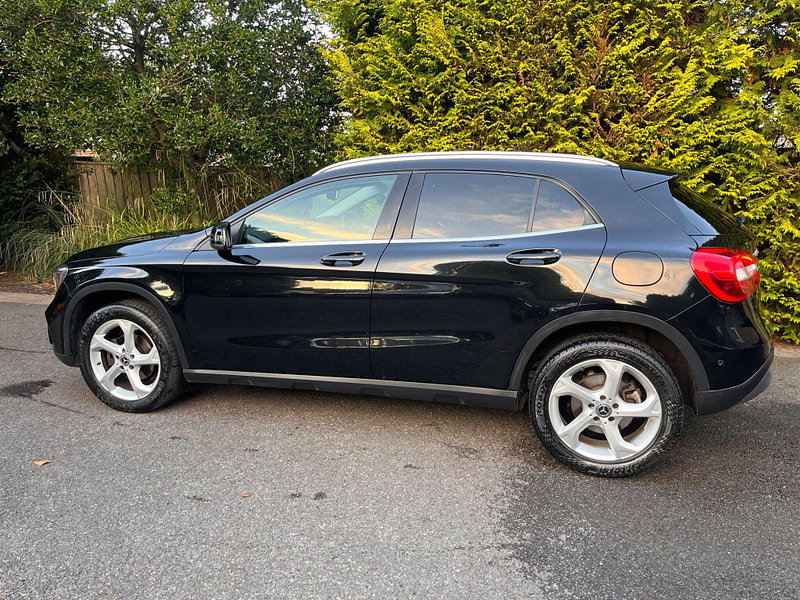 Mercedes-Benz GLA 2.1 GLA200d Sport (Executive) 7G-DCT Euro 6 (s/s) 5dr