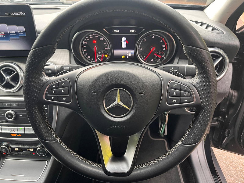 Mercedes-Benz GLA 2.1 GLA200d Sport (Executive) 7G-DCT Euro 6 (s/s) 5dr