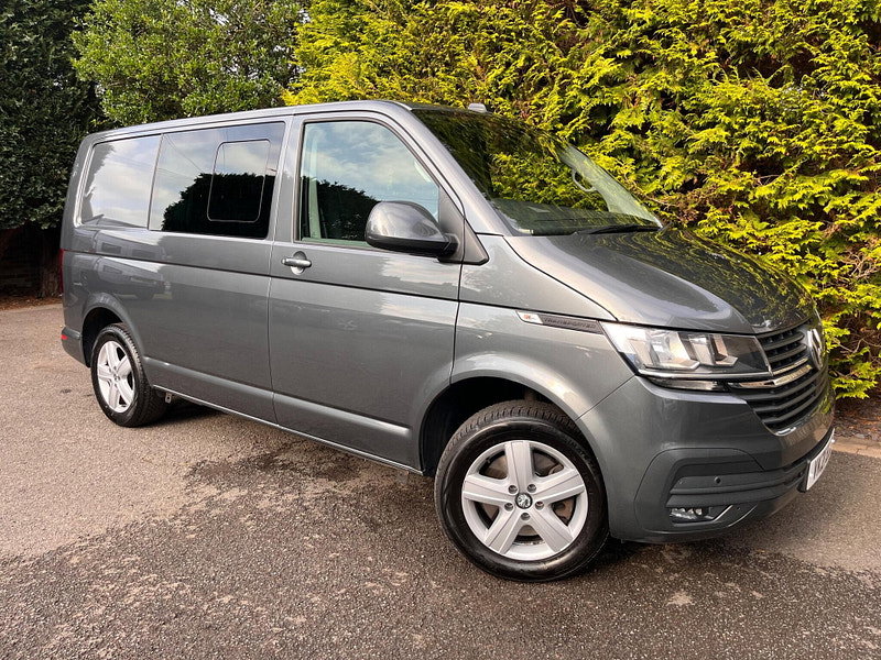 Volkswagen Transporter 2.0 TDI T32 Highline Kombi DSG FWD SWB Euro 6 (s/s) 5dr