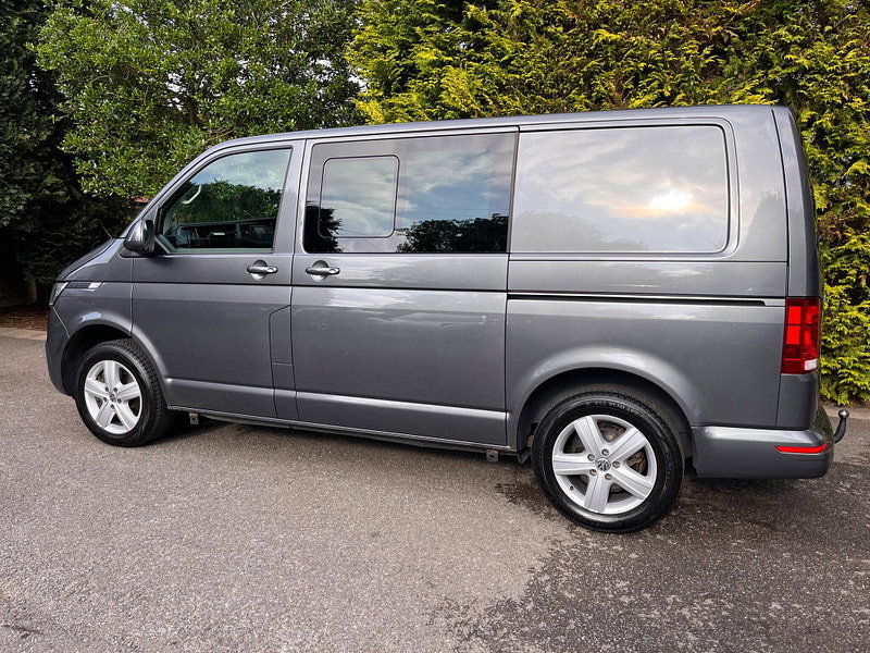 Volkswagen Transporter 2.0 TDI T32 Highline Kombi DSG FWD SWB Euro 6 (s/s) 5dr