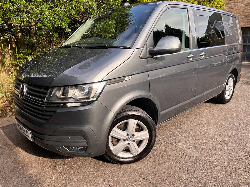 Volkswagen Transporter 2.0 TDI T32 Highline Kombi DSG FWD SWB Euro 6 (s/s) 5dr