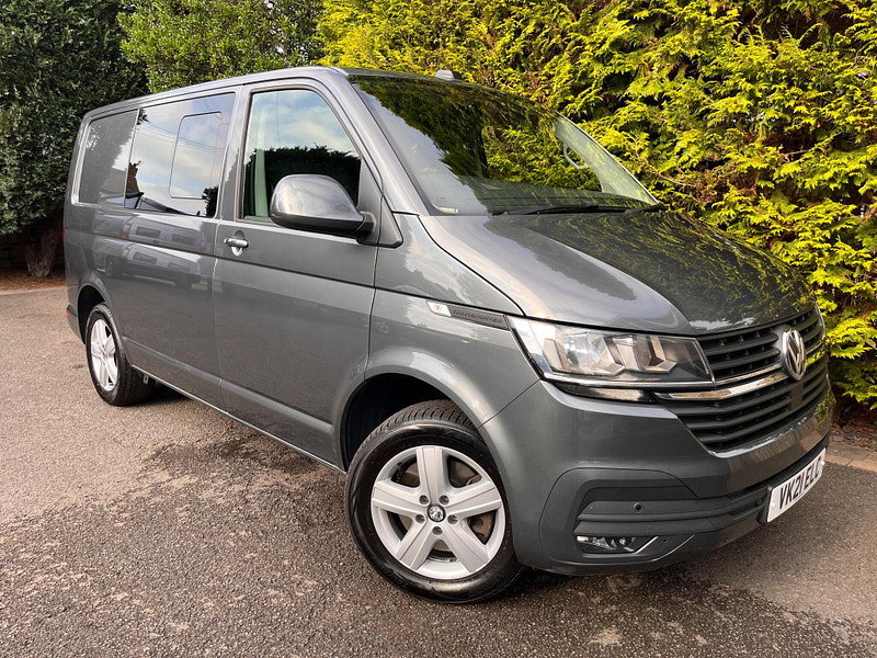 Volkswagen Transporter 2.0 TDI T32 Highline Kombi DSG FWD SWB Euro 6 (s/s) 5dr
