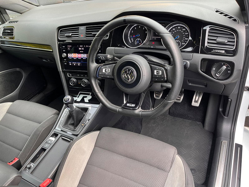 Volkswagen Golf 2.0 TSI BlueMotion Tech R 4Motion Euro 6 (s/s) 5dr