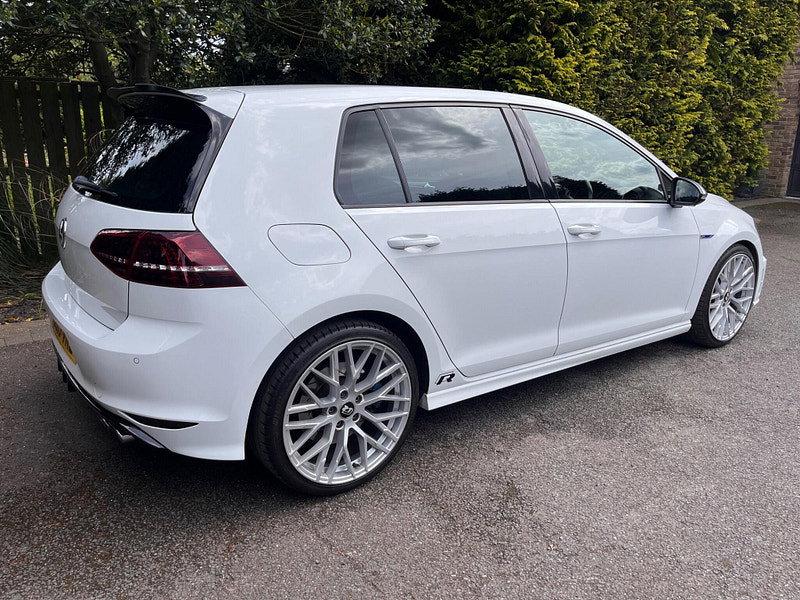 Volkswagen Golf 2.0 TSI BlueMotion Tech R 4Motion Euro 6 (s/s) 5dr