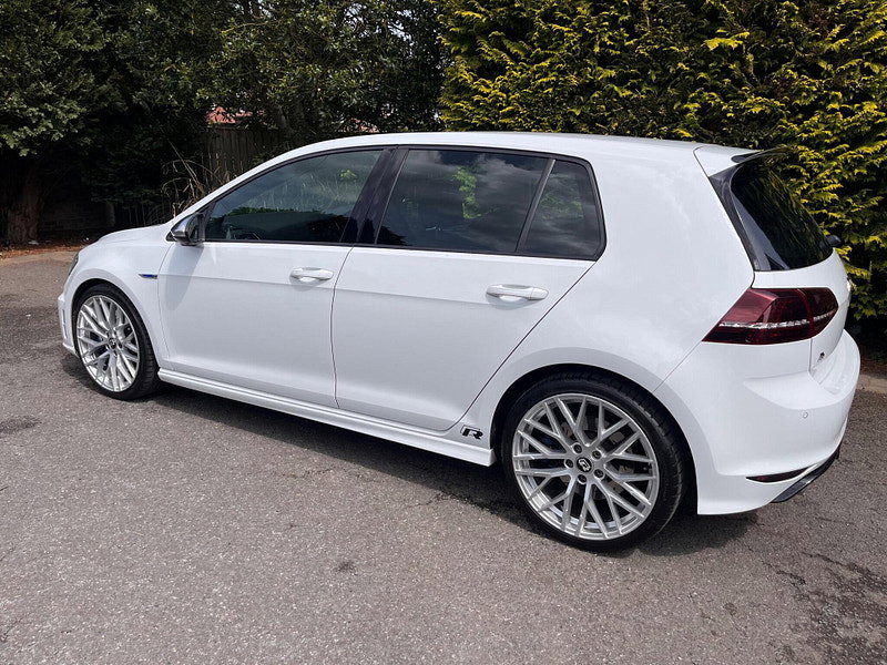 Volkswagen Golf 2.0 TSI BlueMotion Tech R 4Motion Euro 6 (s/s) 5dr