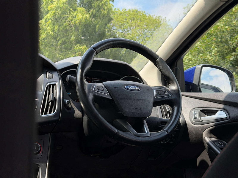 Ford Focus 1.5 Focus Zetec S 5dr