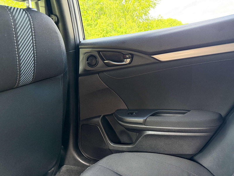 Honda Civic 1.0 Civic SR VTec 5dr