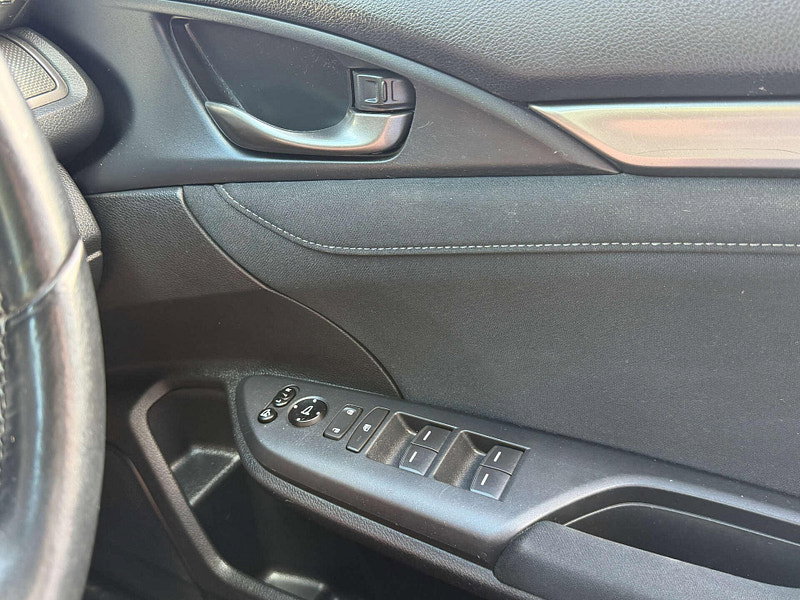 Honda Civic 1.0 Civic SR VTec 5dr
