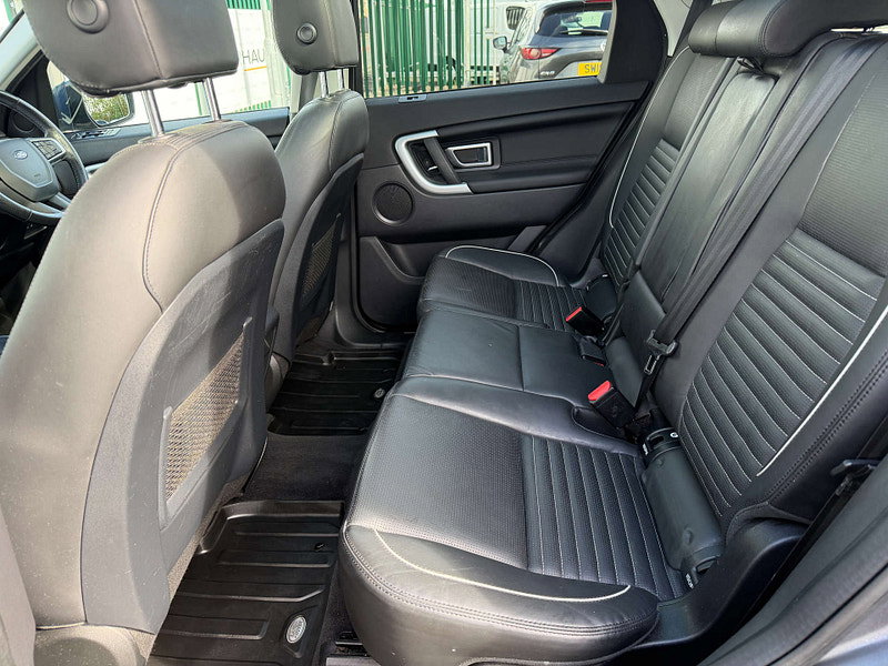 Land Rover Discovery Sport 2.0 Discovery Sport Dynamic Luxury HSE SD4 Auto 4WD 5dr