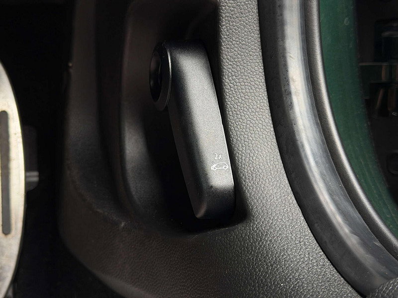 MINI Hatch 1.5 Cooper Sport 5dr