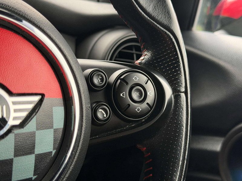 MINI Hatch 1.5 Cooper Sport 5dr