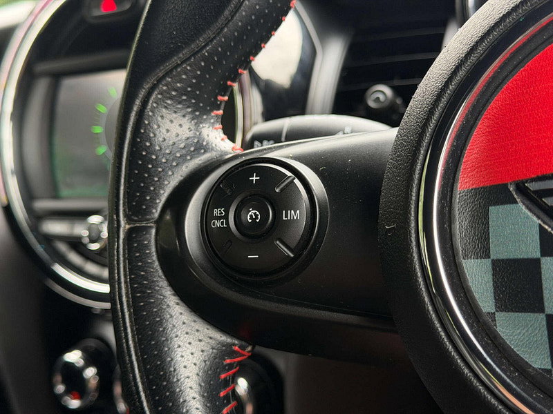 MINI Hatch 1.5 Cooper Sport 5dr