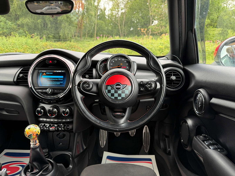 MINI Hatch 1.5 Cooper Sport 5dr