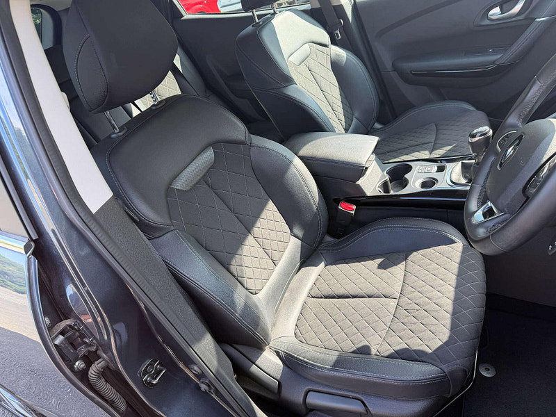 Renault Kadjar 1.3 Kadjar Iconic TCe 5dr