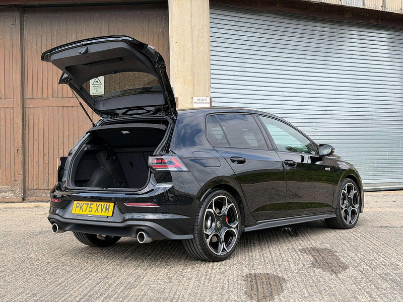 Volkswagen Golf 2.0 Golf GTi TSi Semi-Auto 5dr