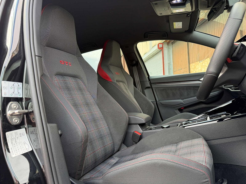 Volkswagen Golf 2.0 Golf GTi TSi Semi-Auto 5dr