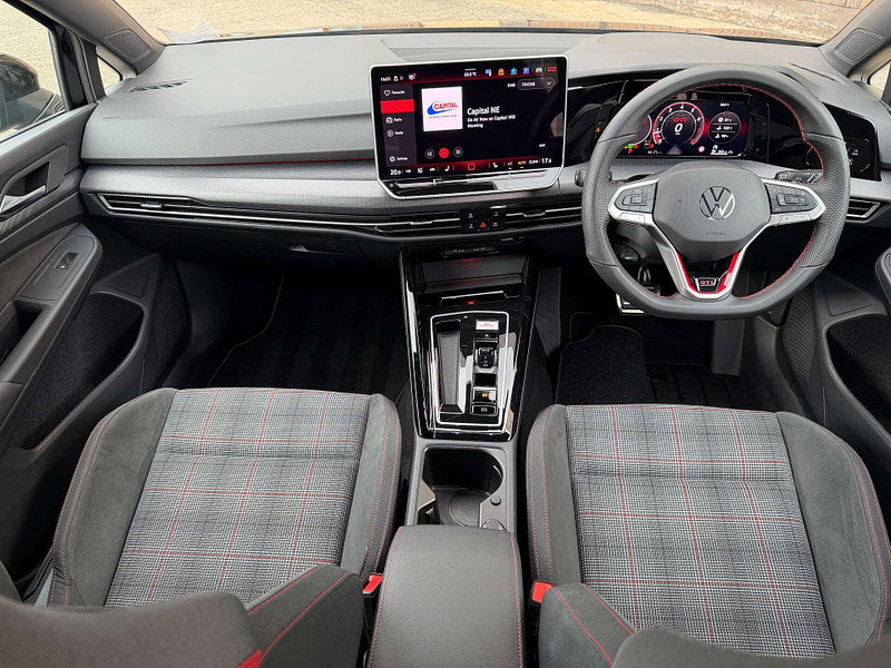 Volkswagen Golf 2.0 Golf GTi TSi Semi-Auto 5dr