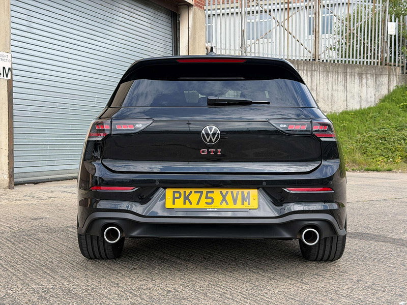 Volkswagen Golf 2.0 Golf GTi TSi Semi-Auto 5dr