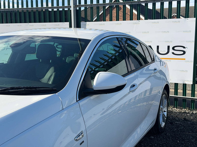 Vauxhall Insignia 1.6 Insignia SRi Nav ecoTec TD 5dr