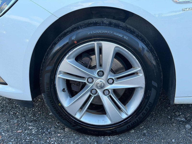 Vauxhall Insignia 1.6 Insignia SRi Nav ecoTec TD 5dr