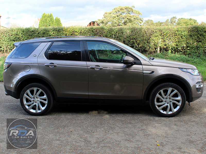 Land Rover Discovery Sport 2.0 TD4 HSE Luxury SUV 5dr Diesel Auto 4WD Euro 6 (s/s) (180 ps)