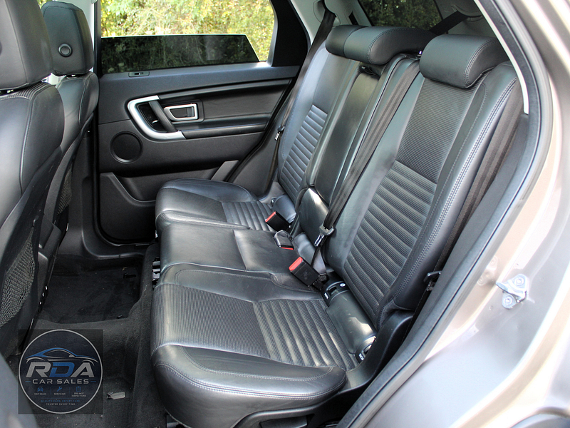 Land Rover Discovery Sport 2.0 TD4 HSE Luxury SUV 5dr Diesel Auto 4WD Euro 6 (s/s) (180 ps)